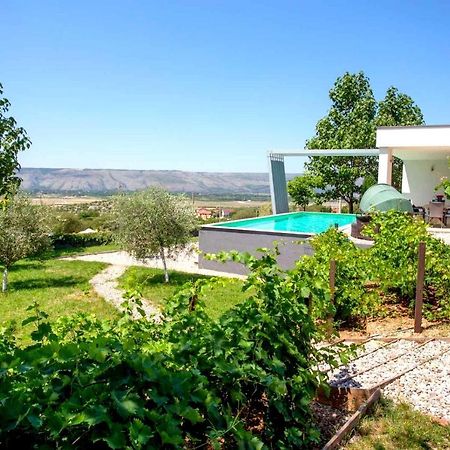 Villa Mona ,Heated Swimming Pool 모스타르 외부 사진