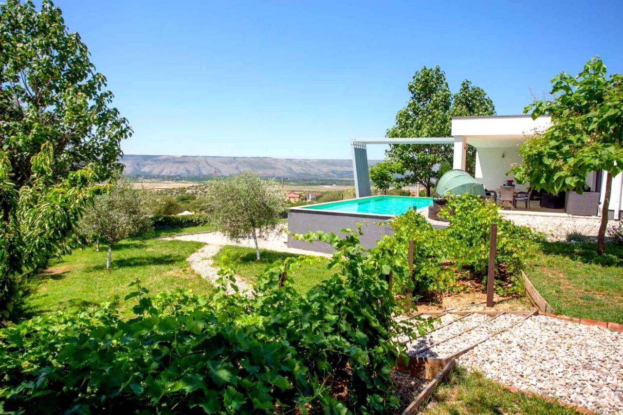 Villa Mona ,Heated Swimming Pool 모스타르 외부 사진