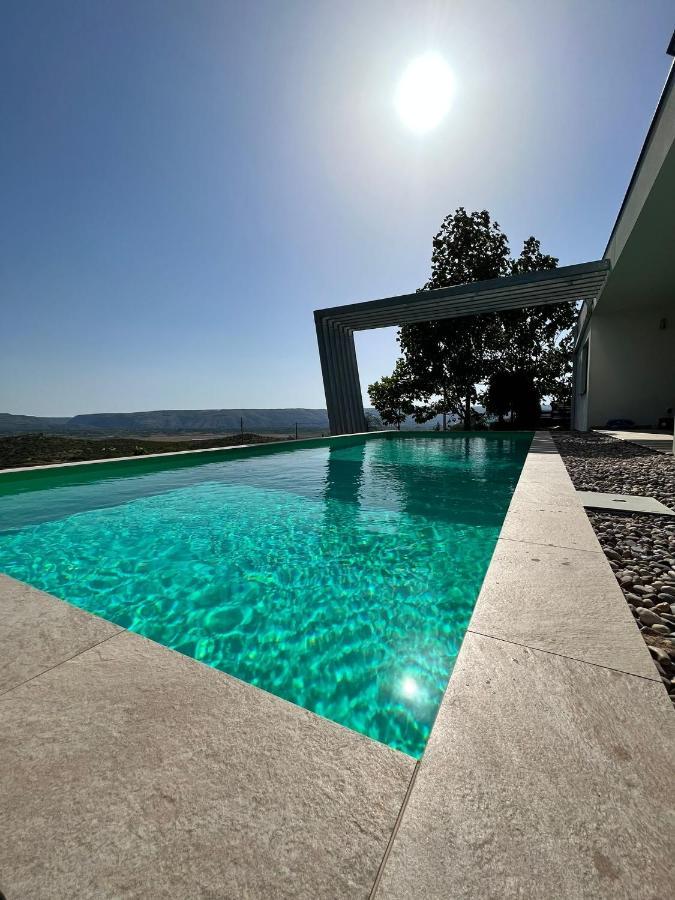 Villa Mona ,Heated Swimming Pool 모스타르 외부 사진