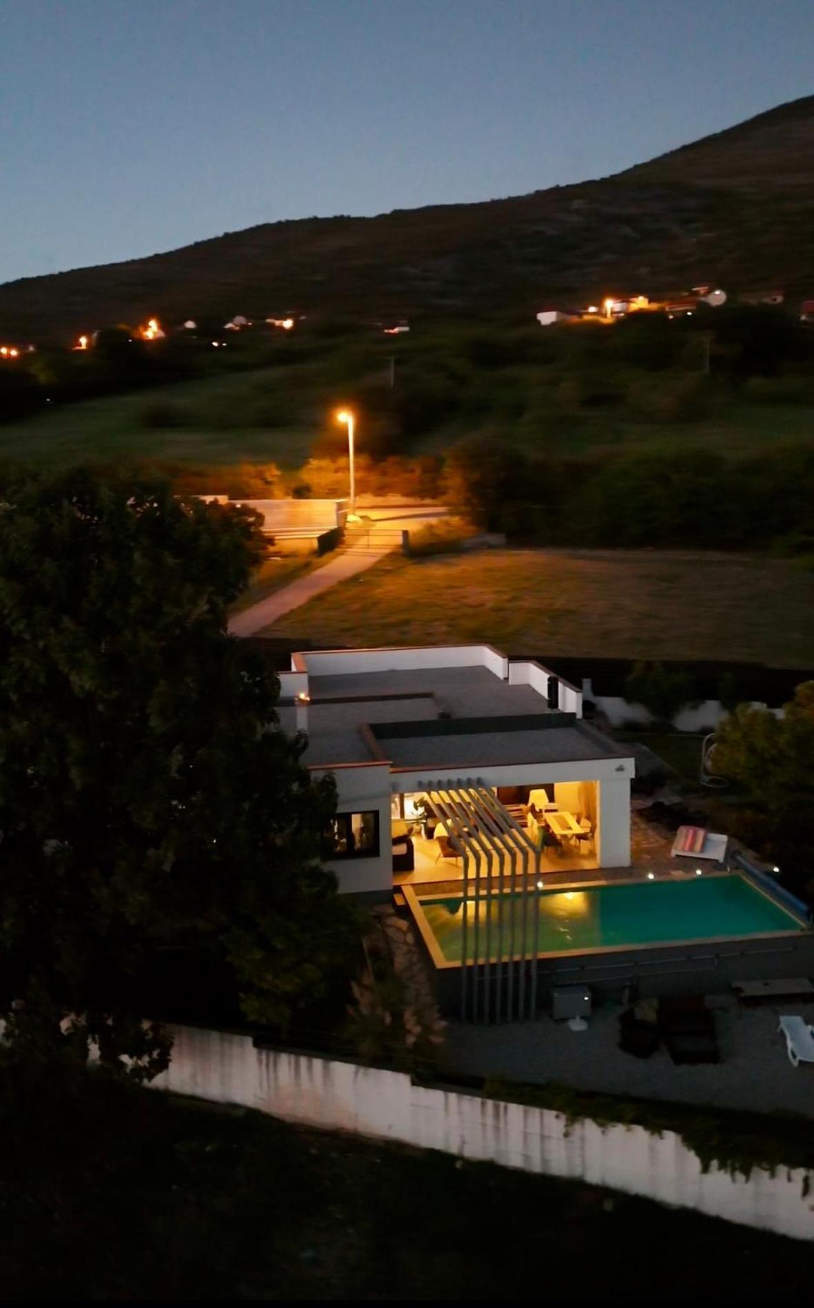 Villa Mona ,Heated Swimming Pool 모스타르 외부 사진